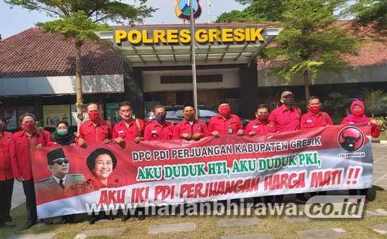 Diinstruksi DPP,  PDIP Gresik Polisikan Pembakar Bendera untuk Proses Hukum