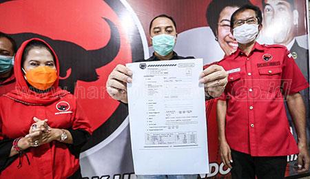 Bacawali Surabaya Eri Cahyadi urus KTA PDI Perjuangan