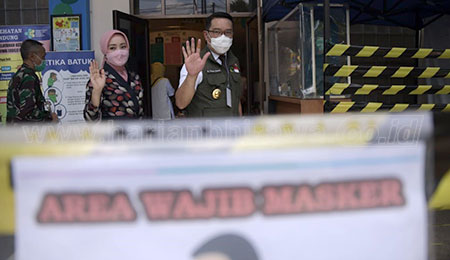 Ridwan Kamil Beri Balasan Menohok Usai Foto Ambil Darahnya Dikomentari Salah Satu Netizen