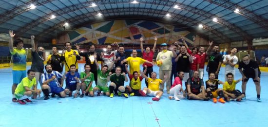 Partai Golkar Surabaya Gelar Futsal Bersama Media Massa