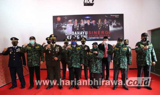 Forkopimda Jombang Ikuti Upacara Virtual HUT Ke-75 TNI di Makodim