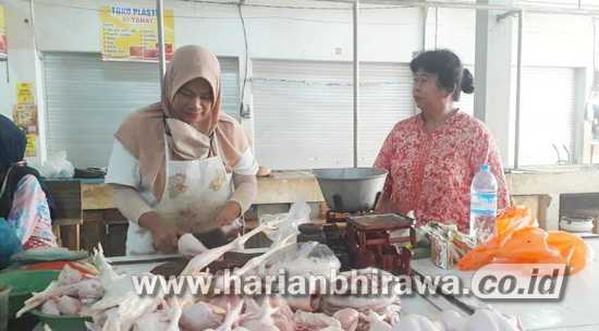 Jelang Natal dan Tahun, Harga Daging Ayam Naik di Bondowoso
