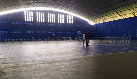 Gedung Tenis Indoor Jombang Digunakan Sidang Operasi Yustisi Prokes
