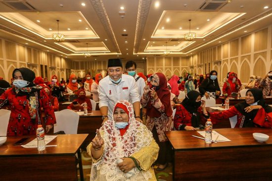 Tokoh Perempuan Madura di Surabaya Bersatu: Satu Hati Satu Cinta, Coblos Nomor Satu