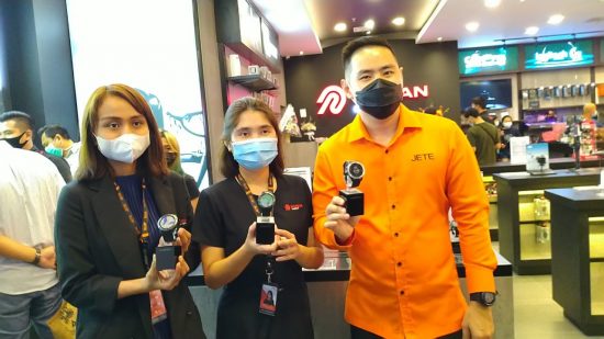 Gandeng Doran Gadget, Garmin Buka Cabang di Pakuwon Mall Surabaya