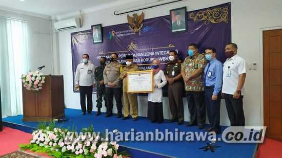 Badan Pusat Statistik Kabupaten Malang Tandatangani Pakta Integritas Menuju WBK