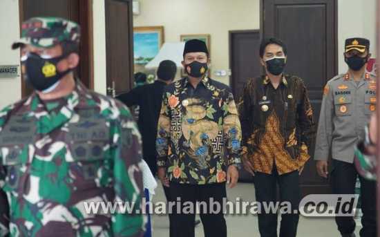 Panglima TNI Kunjungi Yonif Raider 501 Bajra Yudha Madiun