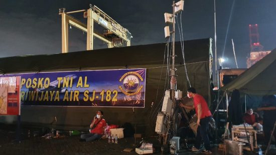 Telkomsel Dukung Evakuasi dan Penyelamatan Jatuhnya Pesawat Sriwijaya Air SJ-182