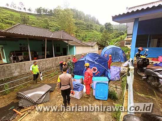 Alarm Detektor Longsor Terus Berbunyi, Warga Dusun Brau Enggan Dievakuasi