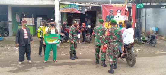 ‘Sakera’ Koramil 0814/16 Bareng Jombang Turun Tangan Tegakkan Prokes