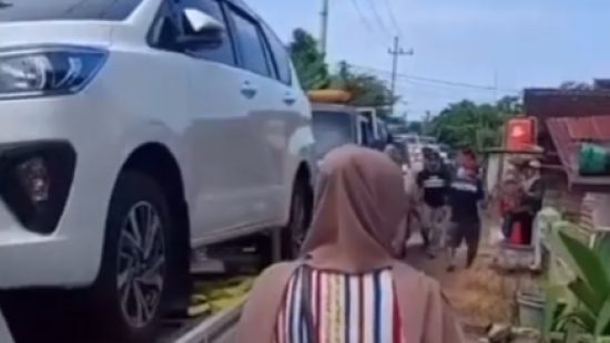 Berkah Pertamina, Orang Kaya Baru Tuban Borong Mobil Gres dari Kota