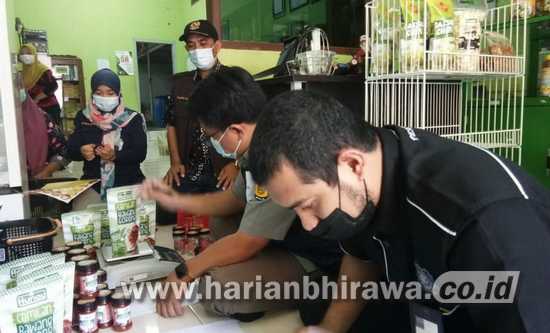 Disperindag-BSML Yogyakarta Lakukan Pengawasan BDKT Produk IKM