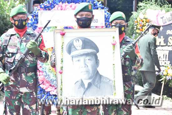 Mantan Bupati Trenggalek Kolonel Purn TNI AD H Soedarso Tutup Usia