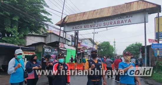 Diprotes Warga, Alat Berat Masih Bercokol di Perumahan YKP Surabaya