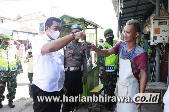 Petugas Gabungan di Kabupaten Jombang Patroli Penegakan PPKM Level 4