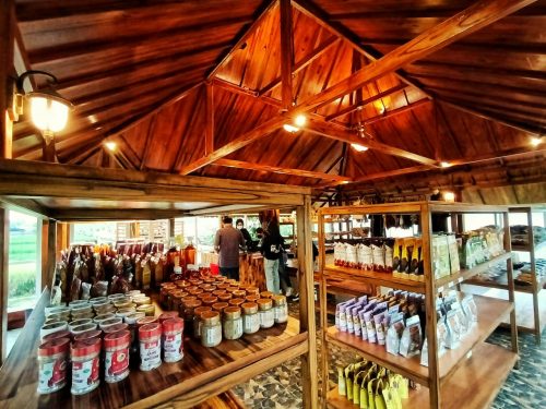 Bantu Produk Hasil IKM, NK Cafe Kabupaten Malang Buka Galeri Karya Anak Bangsa