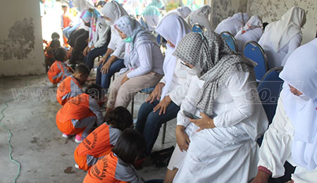 22 Desember, Ratusan Anak PAUD di Ngusikan Jombang Basuh Kaki Ibu