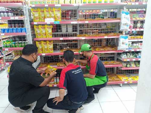 Pemkot Surabaya Pantau Harga Minyak Goreng di Ritel