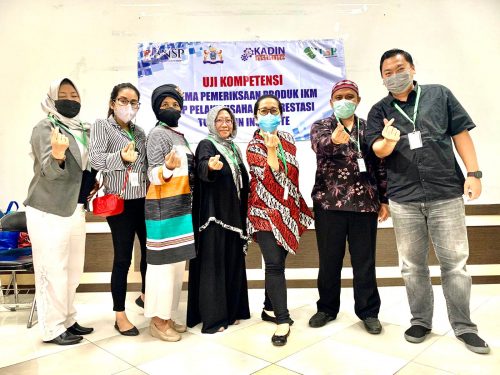 Kadin Jawa Timur Fasilitasi IKM Peroleh Sertifikat Uji Kompetensi