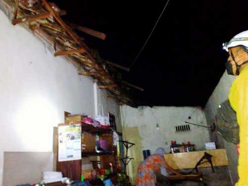 Sejumlah Rumah di Sumobito dan Megaluh Jombang Rusak Diterjang Angin Kencang