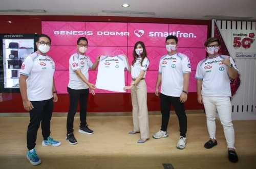 Kembangkan Potensi Esports, Smartfren Jadi Sponsor Utama Tim Genesis Dogma