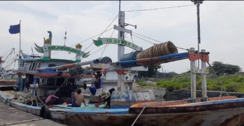 Cuaca Ekstrim, Nelayan PPP Mayangan Probolinggo Sebagian Tetap Melaut