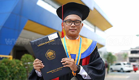 Berkat OSC, Putra Papua Lulusan Untag Hanya Keluarkan Rp6,4 Juta Selama Kuliah