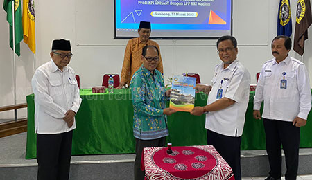Prodi KPI Unhasy Jalin Kerjasama dengan RRI Madiun