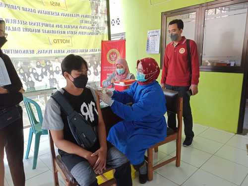 Jelang Lebaran, BIN Genjot Vaksinasi Booster di Jombang