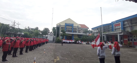 Peringati Hari Pahlawan, Ratusan KSH Kecamatan Tandes Gelar Upacara Bendera