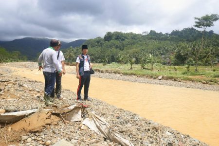 Minimalisir Banjir, Bupati Trenggalek Rekayasa Jalur Sungai Munjungan