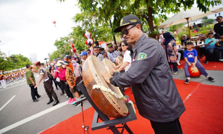 Wali Kota Maidi Buka Gelaran Kejurnas Drum Band