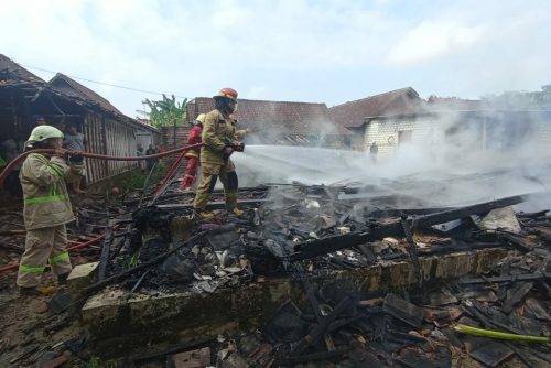 2022, Damkar Catat 122 kasus Kebakaran di Kabupaten Bojonegoro