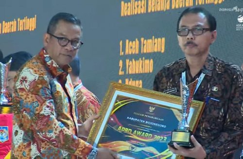 Pemkab Bojonegoro Raih Penghargaan Realisasi PAD 2022 Tertinggi se-Indonesia