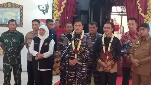 Tekan Angka Stunting, TNI AL dan BKKBN Gelar Baksos di Sumenep