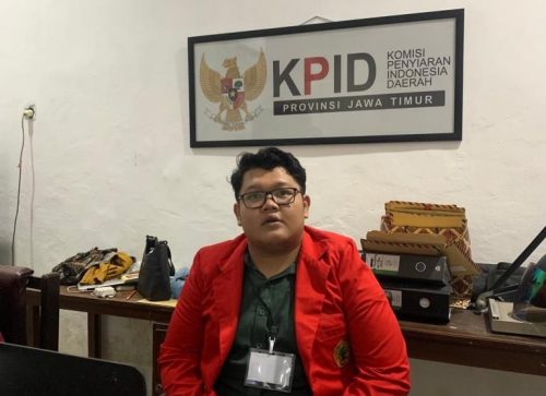 Magang di KPID Jatim, Achmad Boeyoeng: Mahasiswa Ilmu Komunikasi Membuka Cakrawala Baru Komunikasi Politik