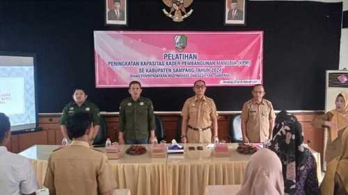 Turunkan Angka Stunting, Pemkab Sampang Latih Kapasitas Kader Pemberdayaan Desa