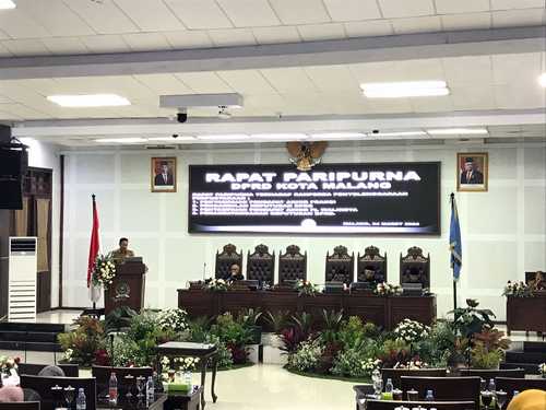 Enam Fraksi DPRD Kota Malang Setujui Ranperda Perpustakaan