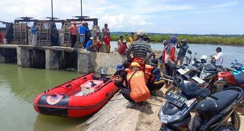 BPBD Kabupaten Sampang Lakukan Pencarian Warga Hilang di Tambak Udang