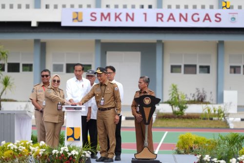 Presiden Jokowi Resmikan Rehab dan Rekonstruksi Bangunan Gedung Pascabencana Sulawesi Barat