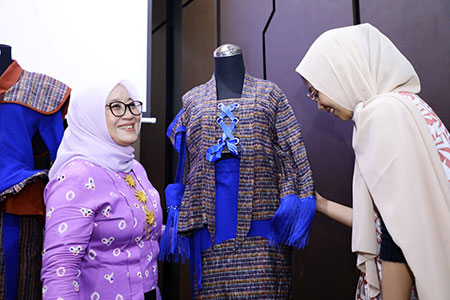 Asah Kemampuan Siswa, Dorong Kontribusi Jatim untuk Industri Fashion